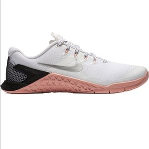 Nike Metcon - women’s size 7.5